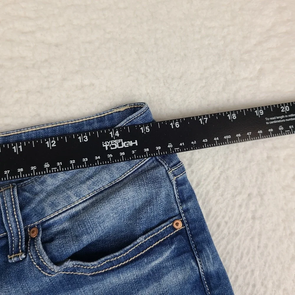 Buckle Jeans Womens 30 Blue Harper Capri Medium Wash BKE Denim *